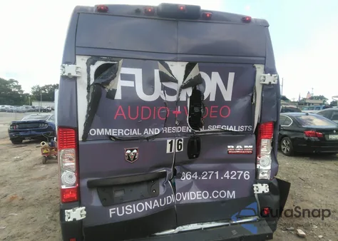 2021 Ram Promaster 2500 High Roof 136 Wb z USA, uszkodzony, nr VIN 3C6LRVCG4ME570659